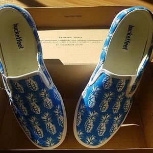 Bucketfeet Shoes